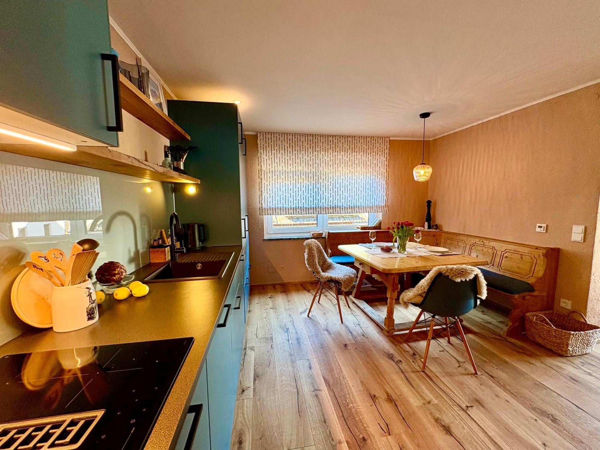 Cosy Apartment Bad Ischl In Quiet Residential Area - Newly Renovated Bagian luar foto